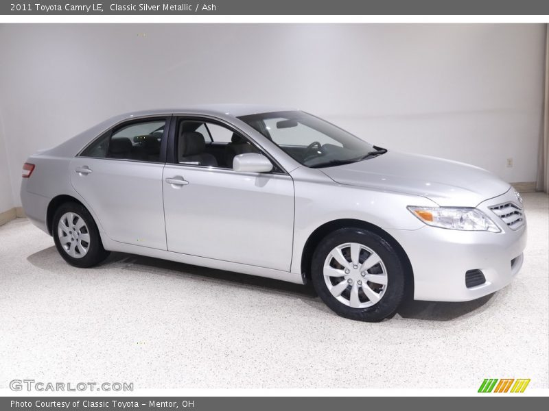 Classic Silver Metallic / Ash 2011 Toyota Camry LE