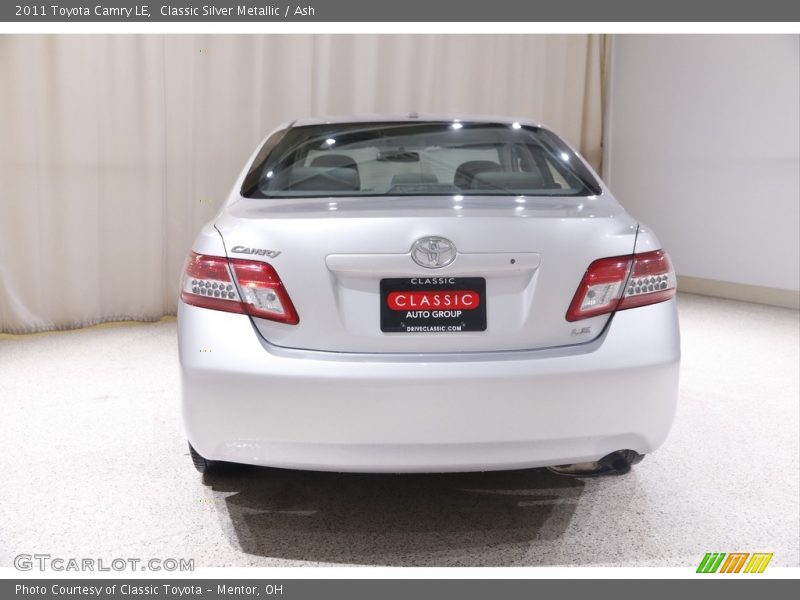 Classic Silver Metallic / Ash 2011 Toyota Camry LE