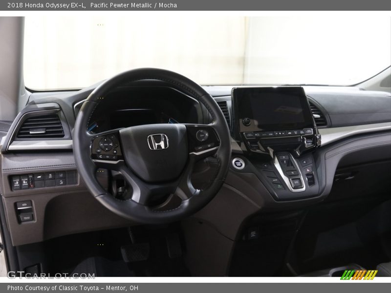 Pacific Pewter Metallic / Mocha 2018 Honda Odyssey EX-L