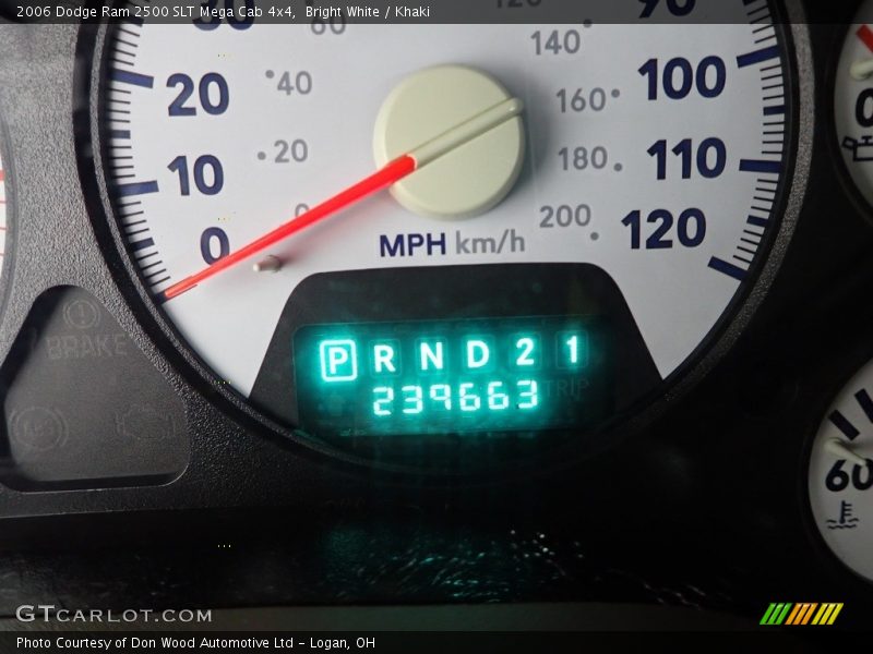 Bright White / Khaki 2006 Dodge Ram 2500 SLT Mega Cab 4x4