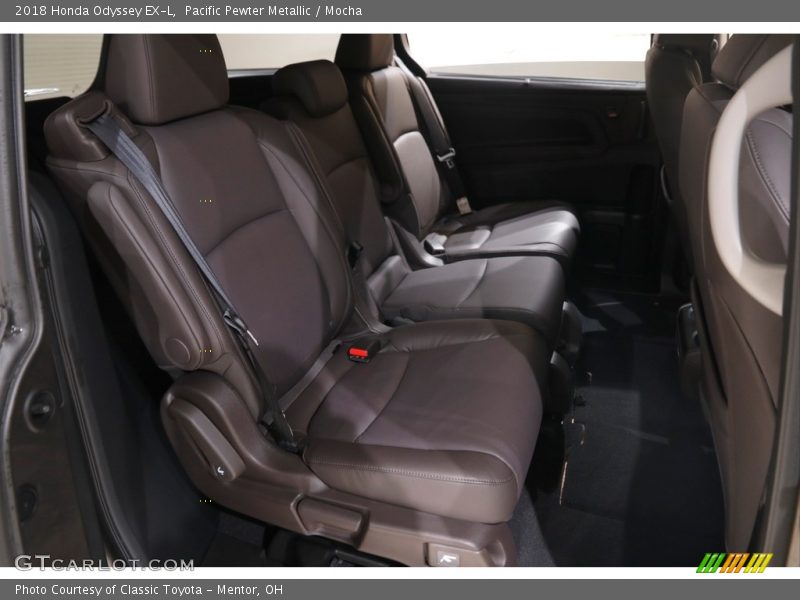 Pacific Pewter Metallic / Mocha 2018 Honda Odyssey EX-L