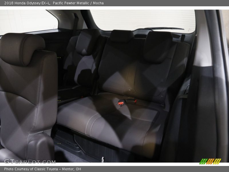Pacific Pewter Metallic / Mocha 2018 Honda Odyssey EX-L