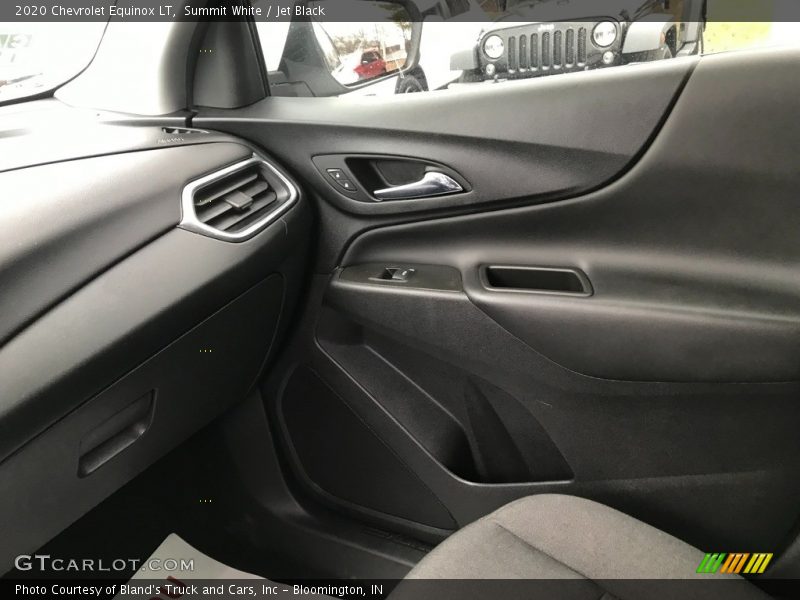 Summit White / Jet Black 2020 Chevrolet Equinox LT