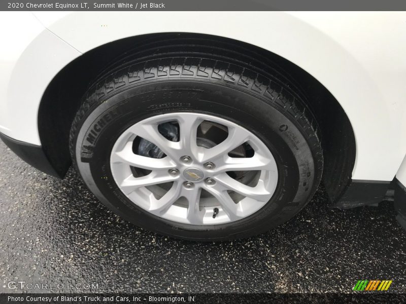 Summit White / Jet Black 2020 Chevrolet Equinox LT