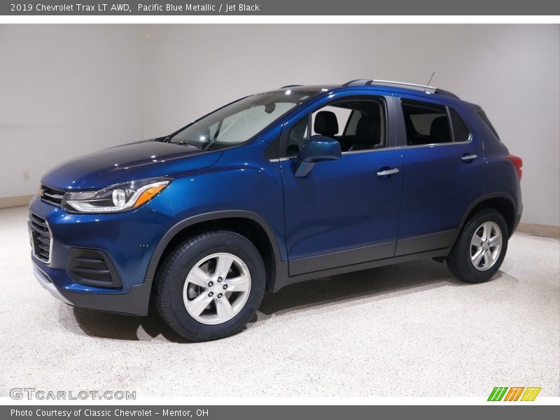 Pacific Blue Metallic / Jet Black 2019 Chevrolet Trax LT AWD