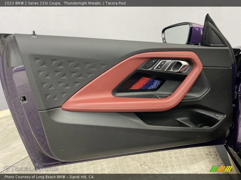 Door Panel of 2023 2 Series 230i Coupe