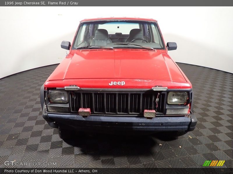 Flame Red / Gray 1996 Jeep Cherokee SE
