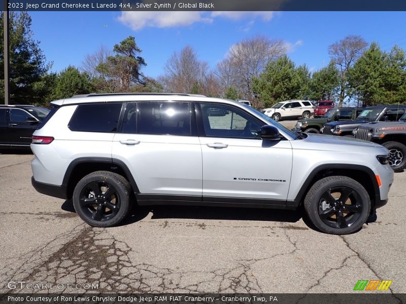  2023 Grand Cherokee L Laredo 4x4 Silver Zynith