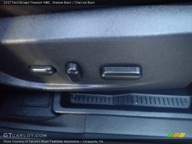 Shadow Black / Charcoal Black 2017 Ford Escape Titanium 4WD