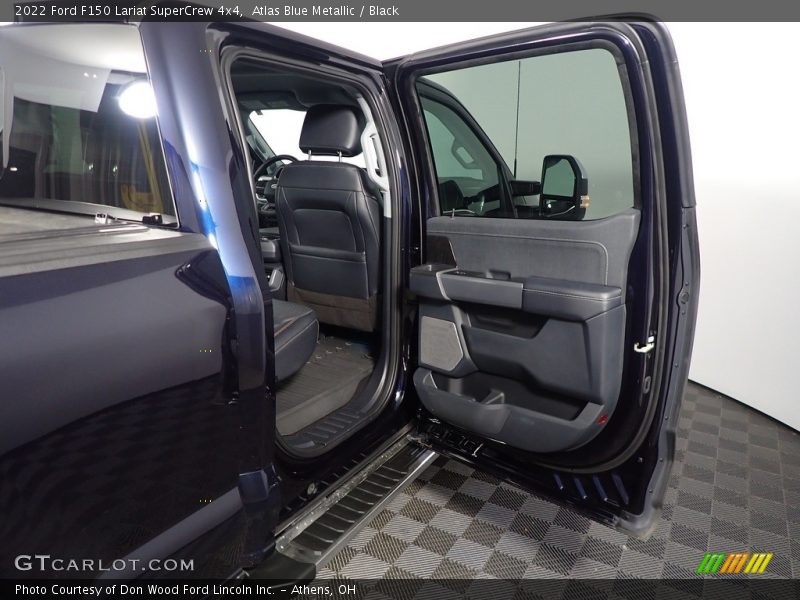 Atlas Blue Metallic / Black 2022 Ford F150 Lariat SuperCrew 4x4