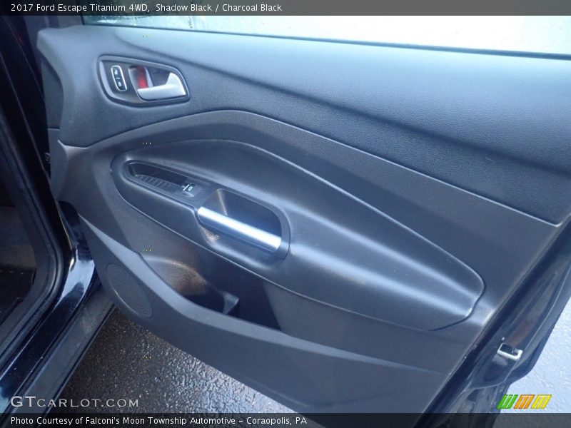 Shadow Black / Charcoal Black 2017 Ford Escape Titanium 4WD
