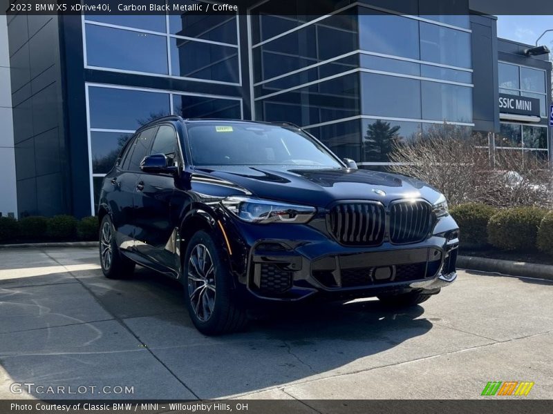 Carbon Black Metallic / Coffee 2023 BMW X5 xDrive40i