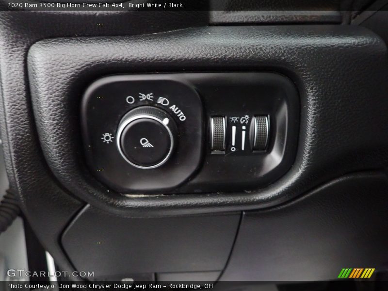 Bright White / Black 2020 Ram 3500 Big Horn Crew Cab 4x4