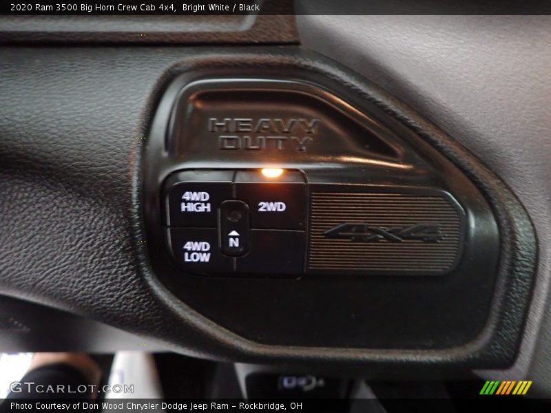 Bright White / Black 2020 Ram 3500 Big Horn Crew Cab 4x4