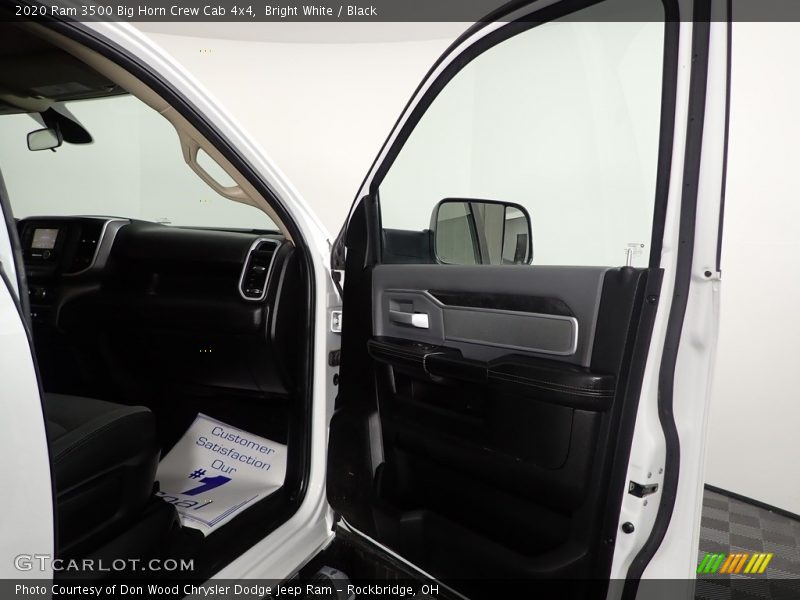 Bright White / Black 2020 Ram 3500 Big Horn Crew Cab 4x4