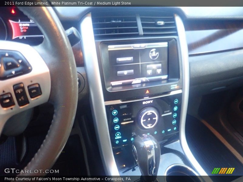White Platinum Tri-Coat / Medium Light Stone 2011 Ford Edge Limited