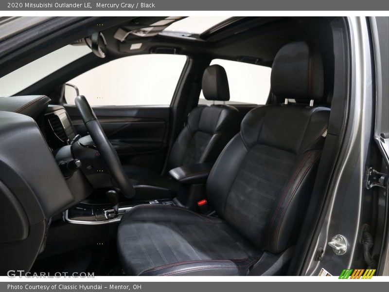 Mercury Gray / Black 2020 Mitsubishi Outlander LE