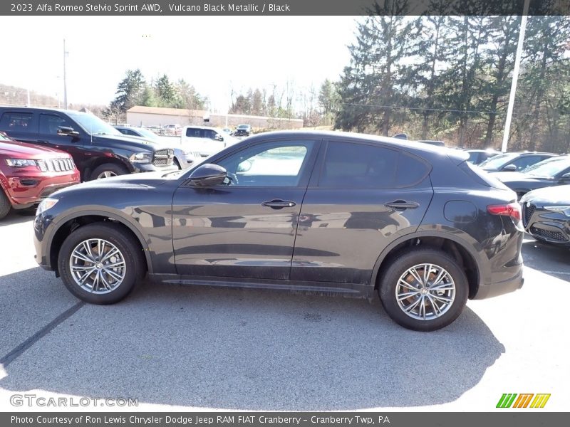 Vulcano Black Metallic / Black 2023 Alfa Romeo Stelvio Sprint AWD