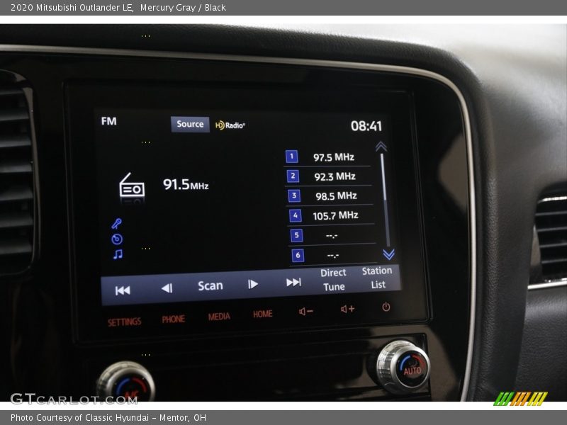 Mercury Gray / Black 2020 Mitsubishi Outlander LE