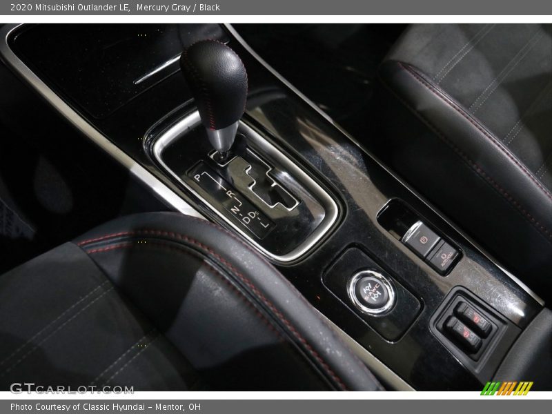 Mercury Gray / Black 2020 Mitsubishi Outlander LE