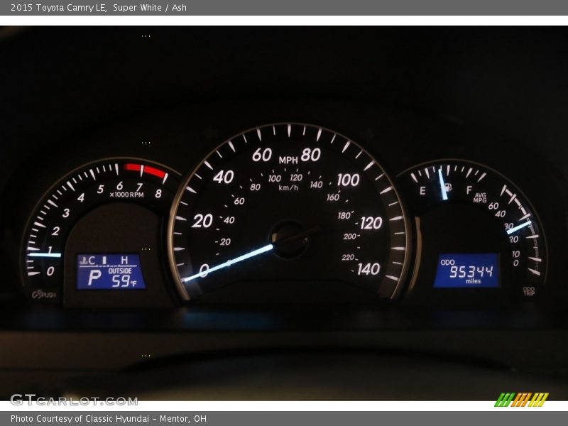 Super White / Ash 2015 Toyota Camry LE