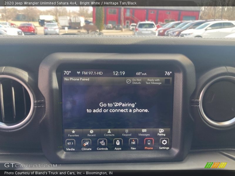Bright White / Heritage Tan/Black 2020 Jeep Wrangler Unlimited Sahara 4x4