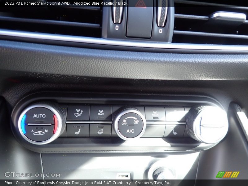 Controls of 2023 Stelvio Sprint AWD