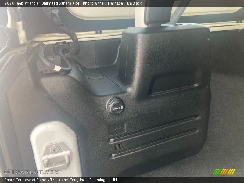 Bright White / Heritage Tan/Black 2020 Jeep Wrangler Unlimited Sahara 4x4