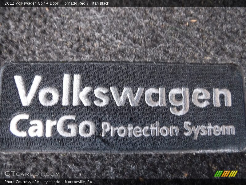 Tornado Red / Titan Black 2012 Volkswagen Golf 4 Door