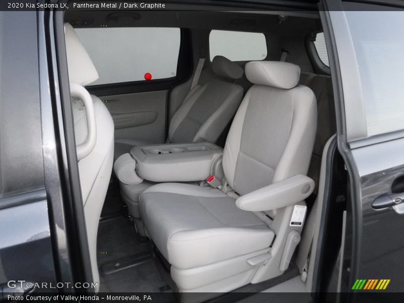 Panthera Metal / Dark Graphite 2020 Kia Sedona LX