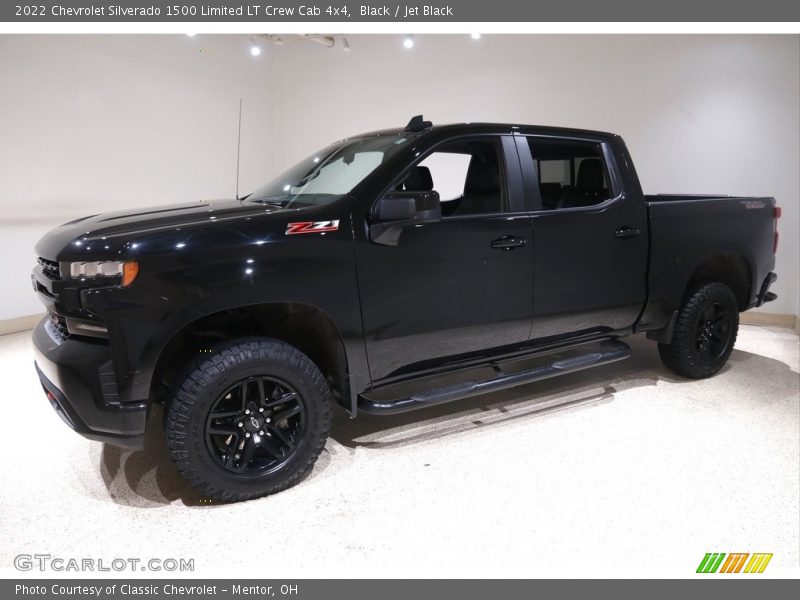 Black / Jet Black 2022 Chevrolet Silverado 1500 Limited LT Crew Cab 4x4