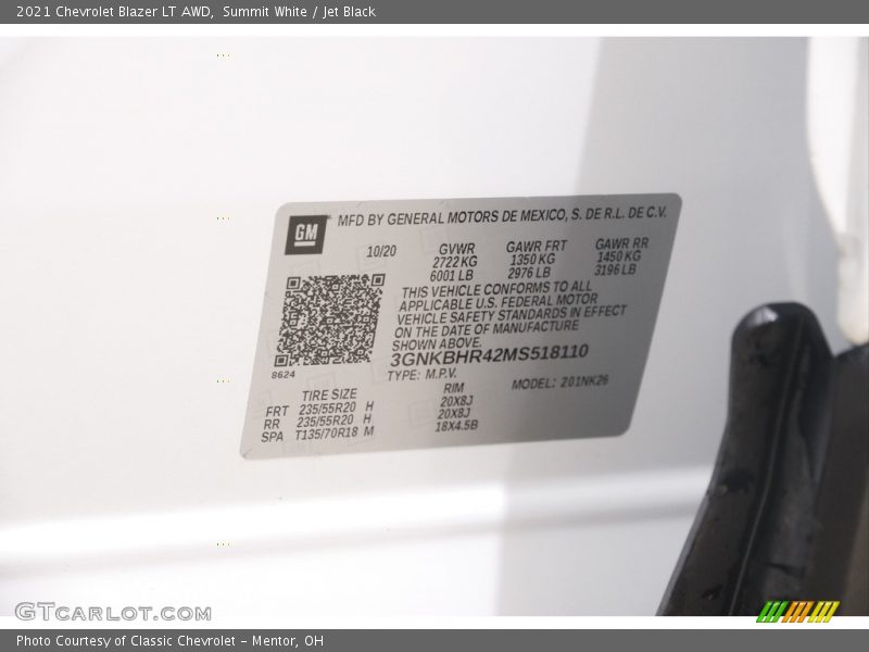 Summit White / Jet Black 2021 Chevrolet Blazer LT AWD