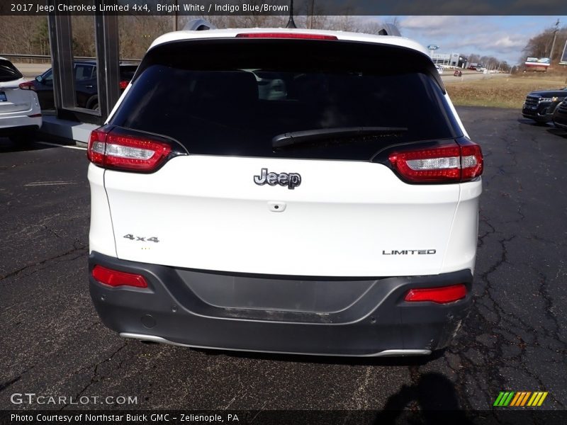 Bright White / Indigo Blue/Brown 2017 Jeep Cherokee Limited 4x4