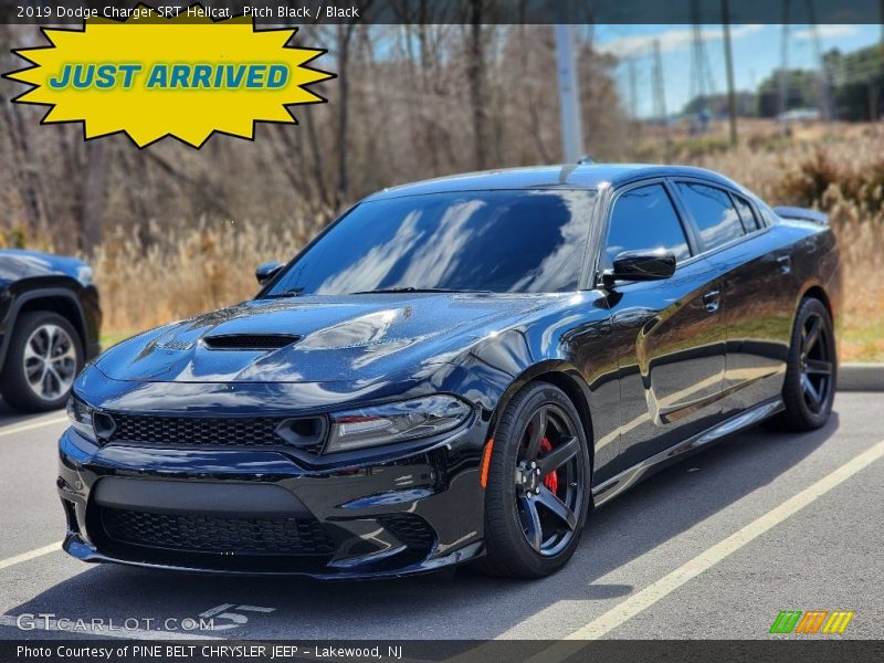 Pitch Black / Black 2019 Dodge Charger SRT Hellcat