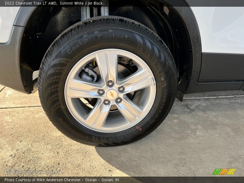 Summit White / Jet Black 2022 Chevrolet Trax LT AWD