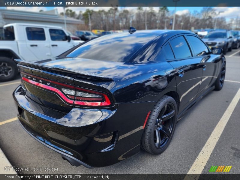 Pitch Black / Black 2019 Dodge Charger SRT Hellcat