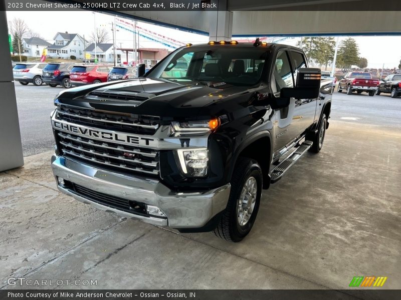 Black / Jet Black 2023 Chevrolet Silverado 2500HD LTZ Crew Cab 4x4