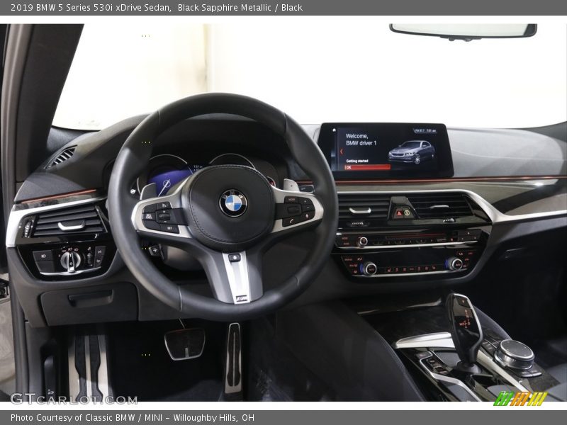 Black Sapphire Metallic / Black 2019 BMW 5 Series 530i xDrive Sedan
