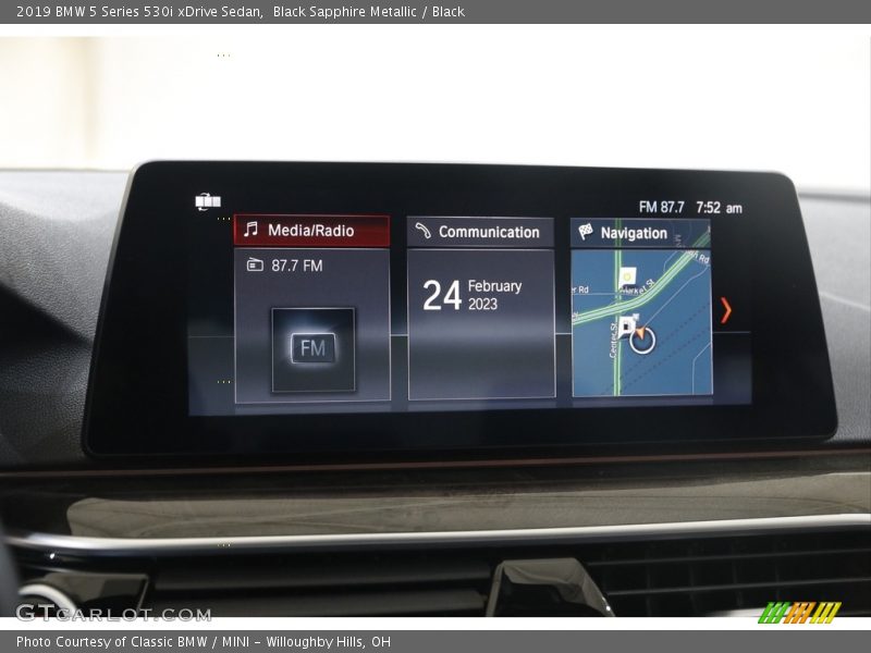 Black Sapphire Metallic / Black 2019 BMW 5 Series 530i xDrive Sedan