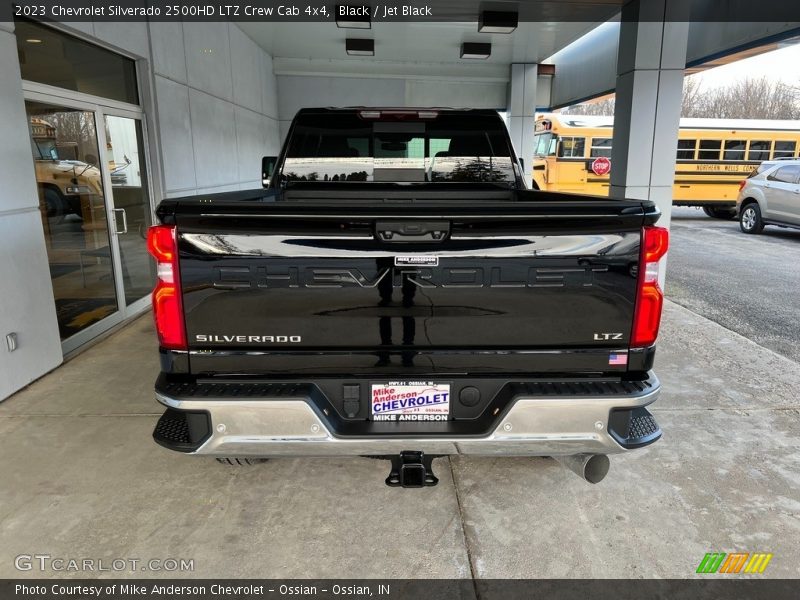 Black / Jet Black 2023 Chevrolet Silverado 2500HD LTZ Crew Cab 4x4