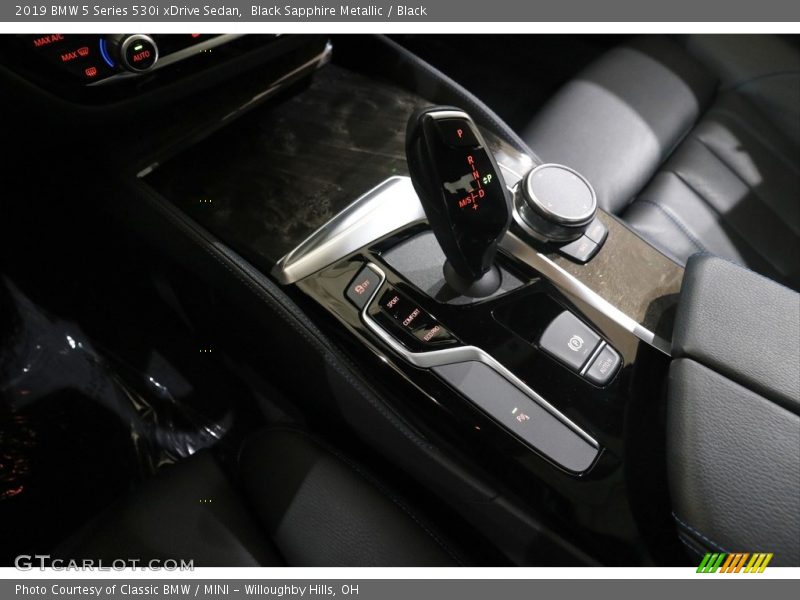 Black Sapphire Metallic / Black 2019 BMW 5 Series 530i xDrive Sedan