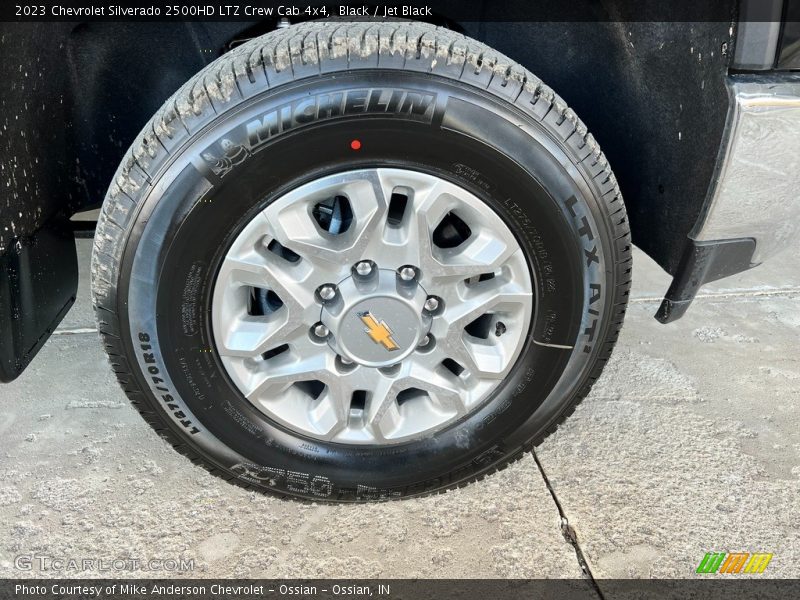Black / Jet Black 2023 Chevrolet Silverado 2500HD LTZ Crew Cab 4x4