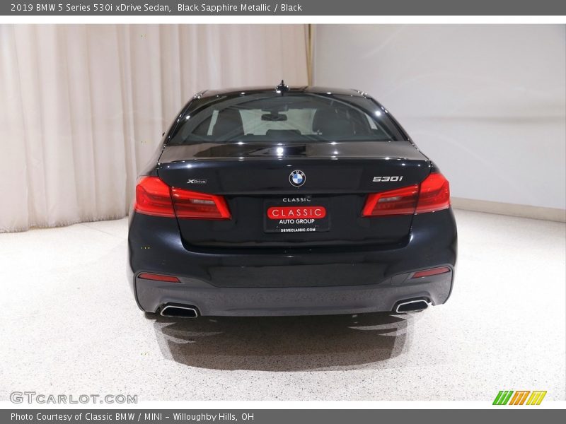 Black Sapphire Metallic / Black 2019 BMW 5 Series 530i xDrive Sedan