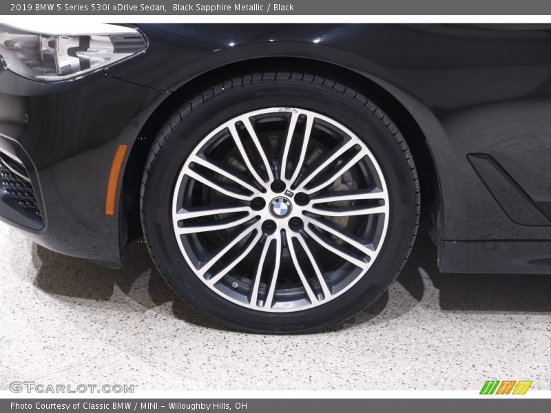 Black Sapphire Metallic / Black 2019 BMW 5 Series 530i xDrive Sedan