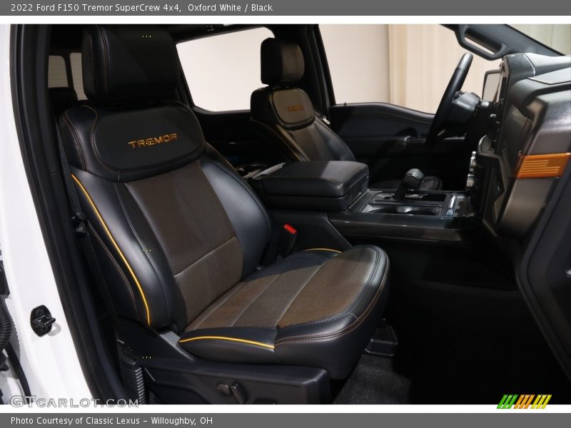 Front Seat of 2022 F150 Tremor SuperCrew 4x4