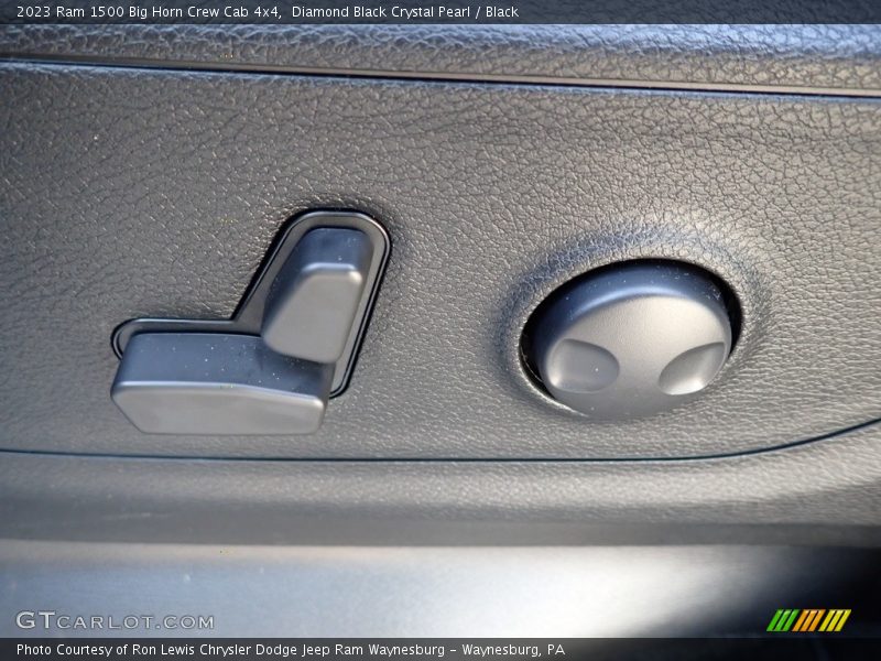 Diamond Black Crystal Pearl / Black 2023 Ram 1500 Big Horn Crew Cab 4x4