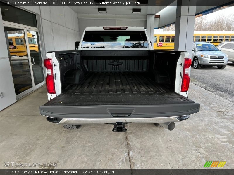 Summit White / Jet Black 2023 Chevrolet Silverado 2500HD LTZ Crew Cab 4x4