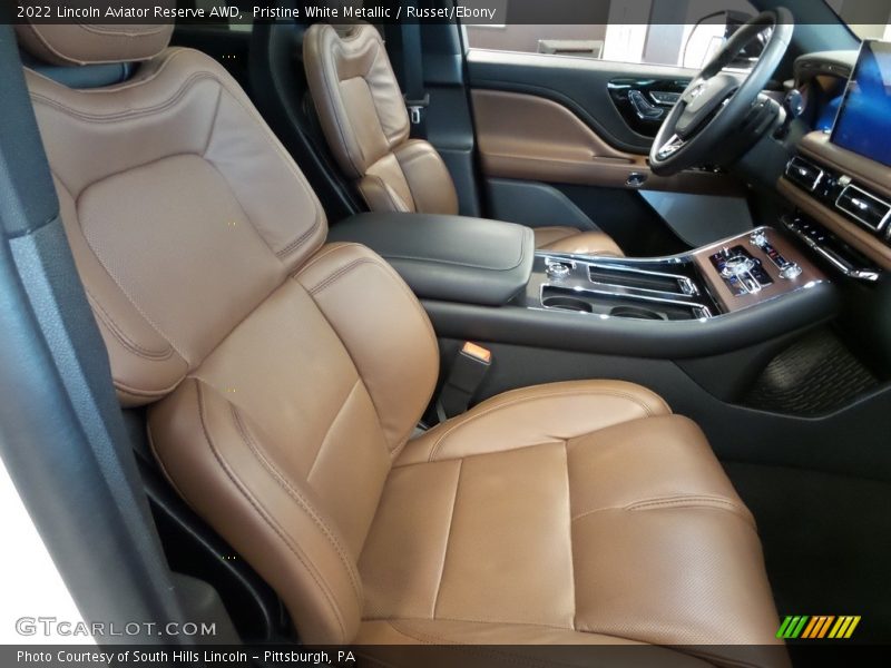 Front Seat of 2022 Aviator Reserve AWD