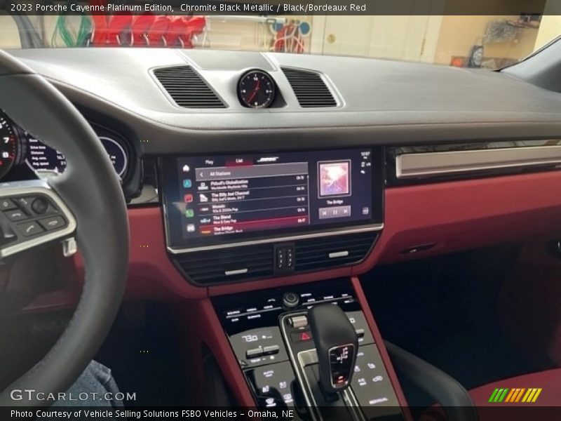 Dashboard of 2023 Cayenne Platinum Edition