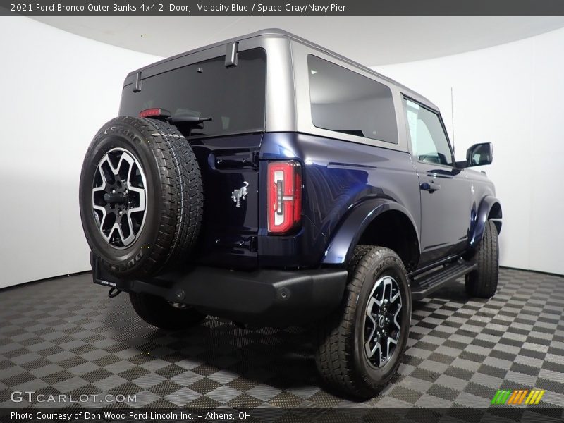 Velocity Blue / Space Gray/Navy Pier 2021 Ford Bronco Outer Banks 4x4 2-Door